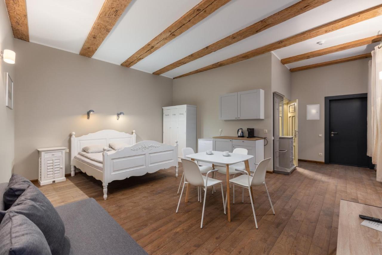Enjoy Old Town Vibes In 1716 Laipu Residence With 4 Stylish Apartments And 1 Penthouse Riga Exteriér fotografie