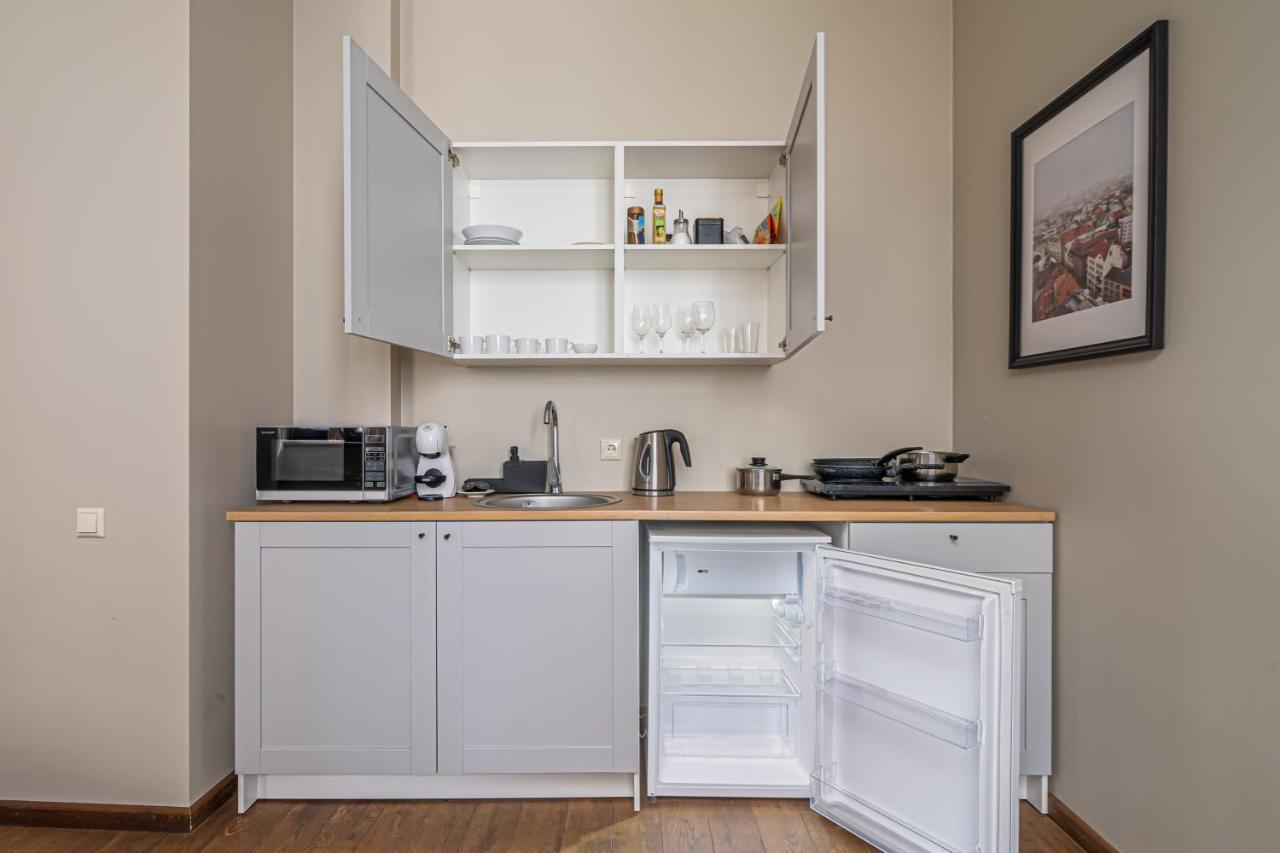 Enjoy Old Town Vibes In 1716 Laipu Residence With 4 Stylish Apartments And 1 Penthouse Riga Exteriér fotografie
